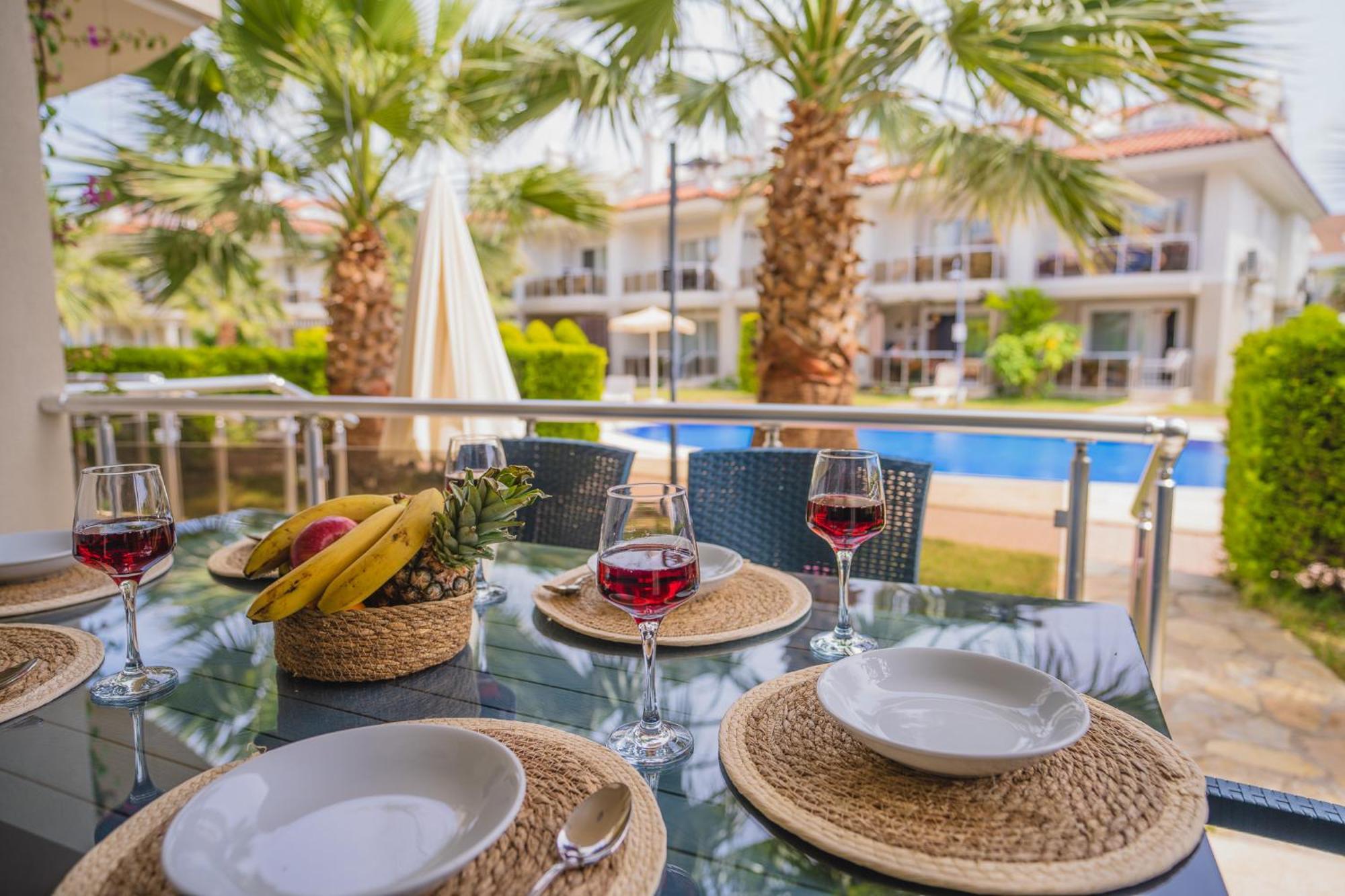 Sunset Beach Club Aqua Lettings 费特希耶 外观 照片