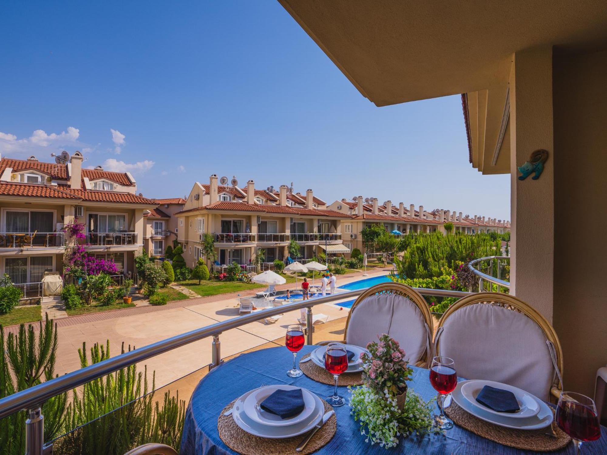 Sunset Beach Club Aqua Lettings 费特希耶 外观 照片
