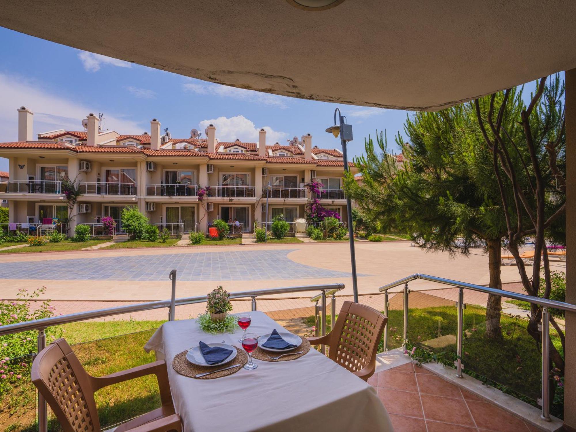 Sunset Beach Club Aqua Lettings 费特希耶 外观 照片
